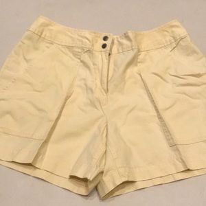 I.e. relaxed cotton size 8 yellow-ish shorts